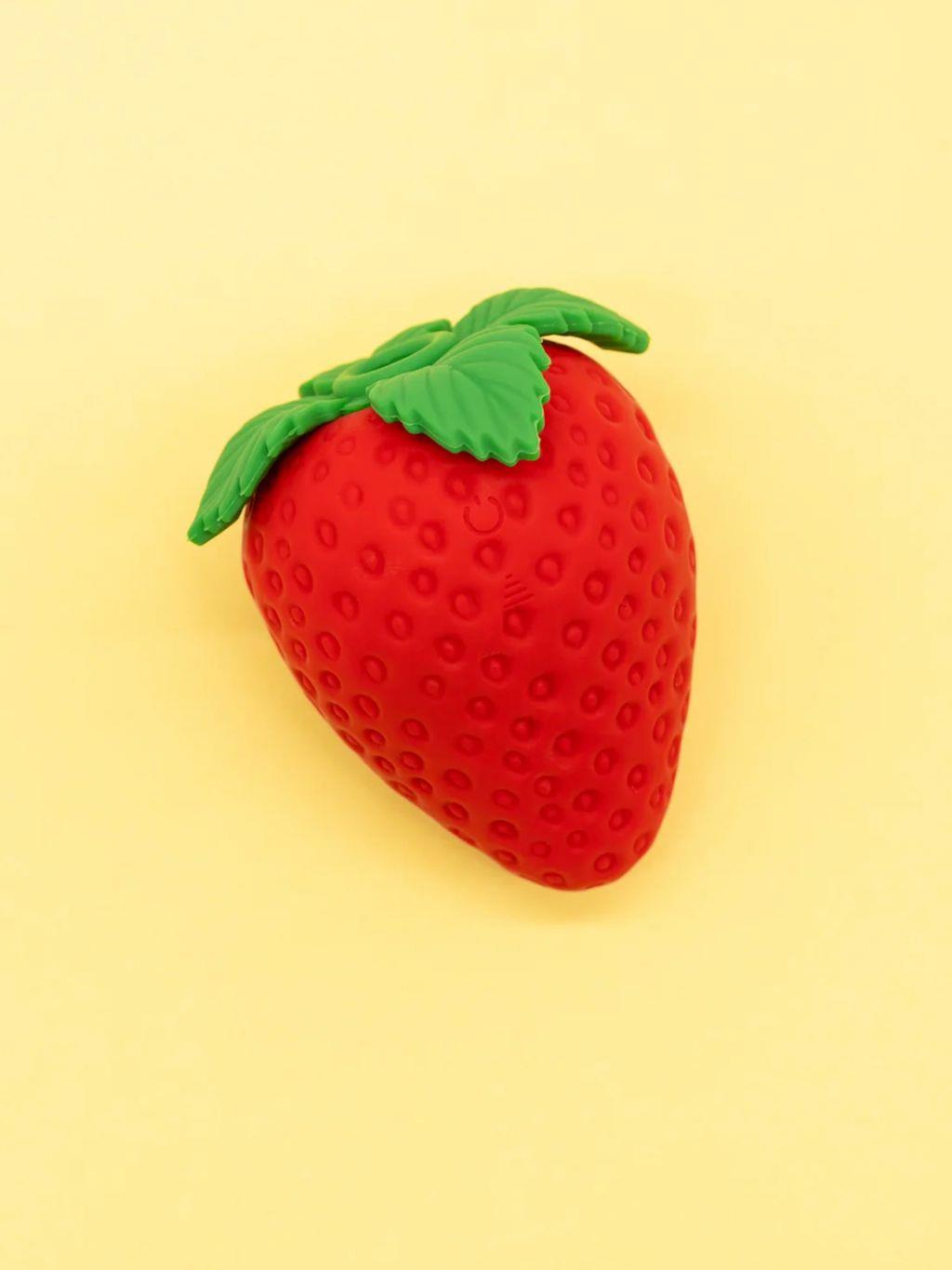 Emojibator - Strawberry